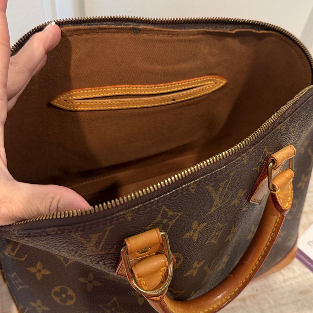 Louis Vuitton Monogram Canvas Alma PM with Lock & Key - Picture 10 of 12